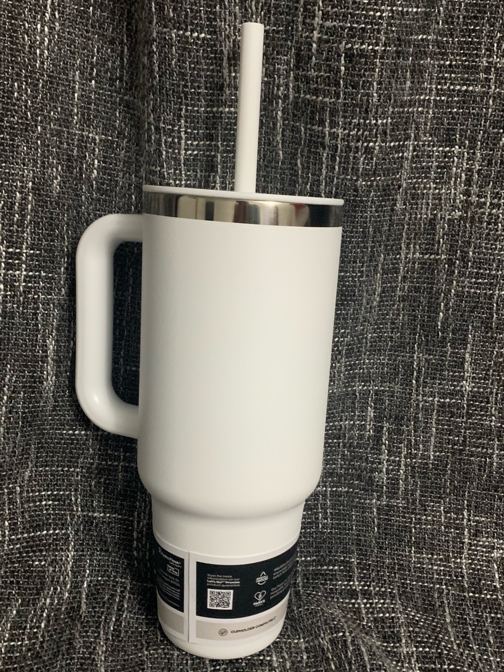 Hydro Flask White Travel Mug with Handle and Straw - Picture 2 of 6